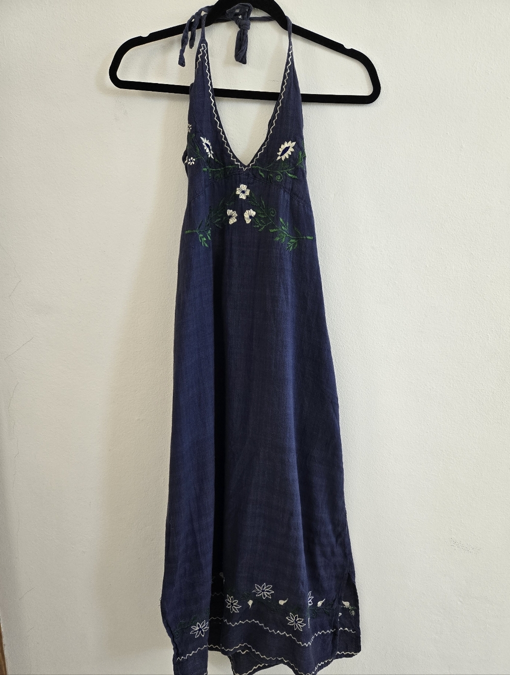 Gypsy Rose Navy Embroidered Halter Maxi Dress Size Free Size (FS)
